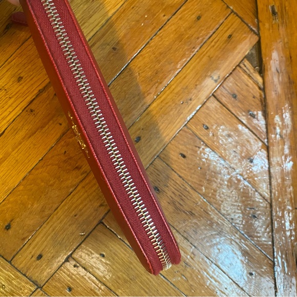 Prada Saffiano Zip Wallet - Picture 2 of 5